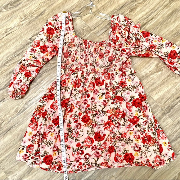 Ballon sleeves prairie floral boho dress w shabby chic country feel - Picture 2 of 11